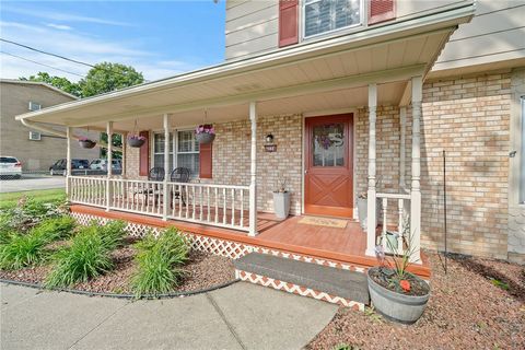 Single Family Residence in Urbandale IA 4224 62nd Street 1.jpg