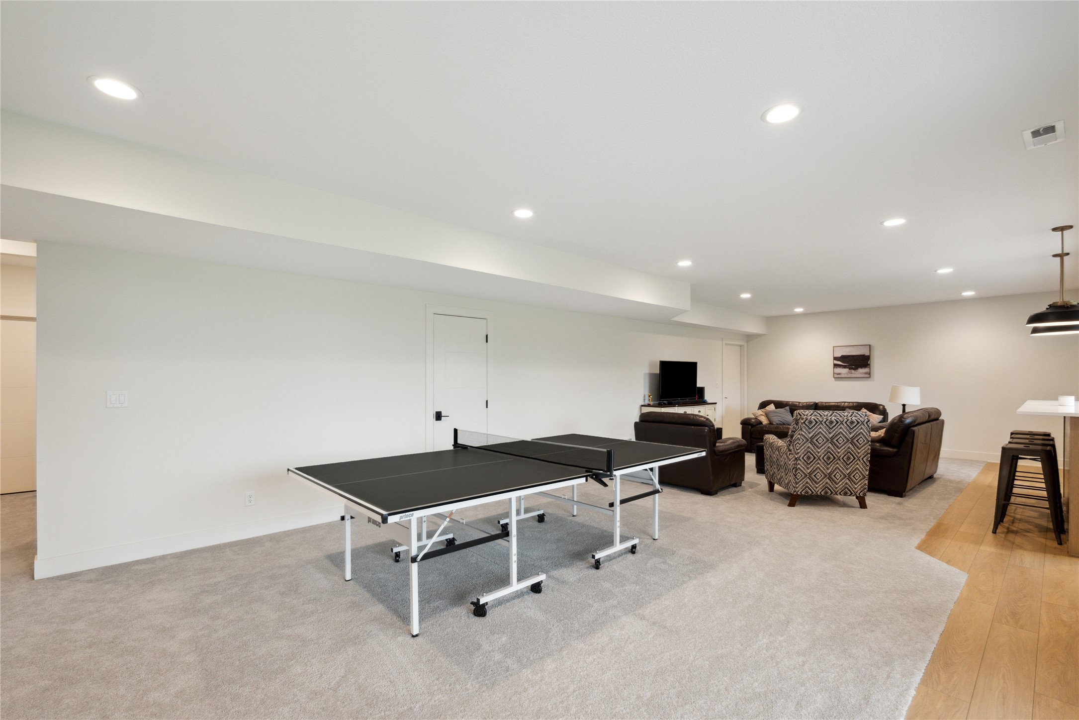 3809 Westgate Parkway, Clive, Iowa image 23