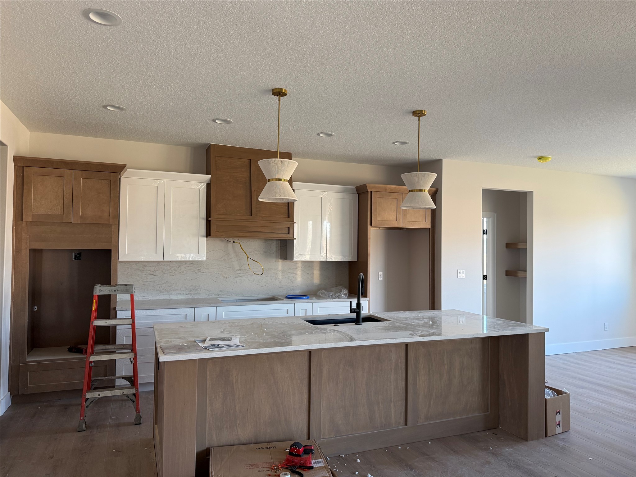 435 NW Woodmoor Drive