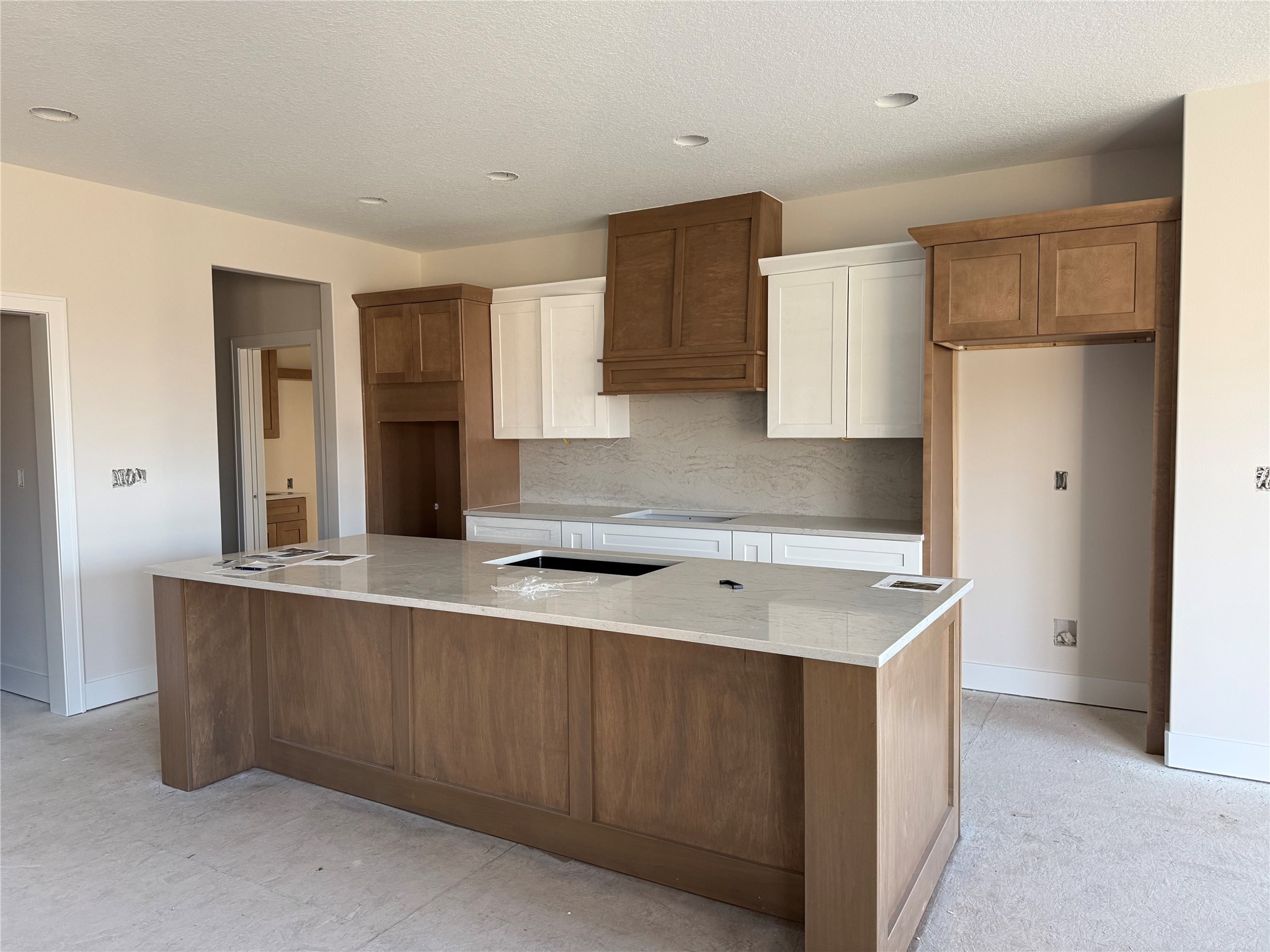 435 NW Woodmoor Drive