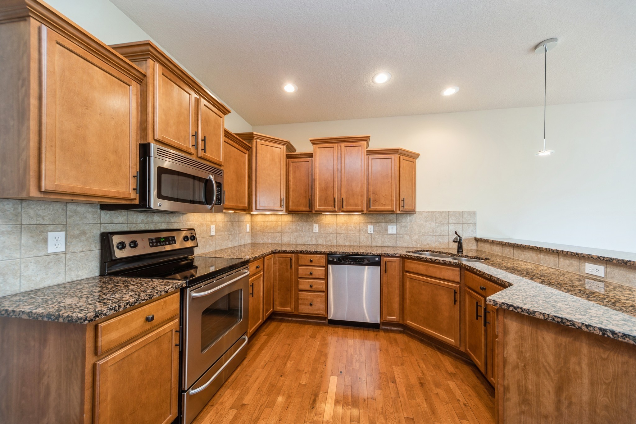 1420 Hannah Lane, Waukee, Iowa image 11