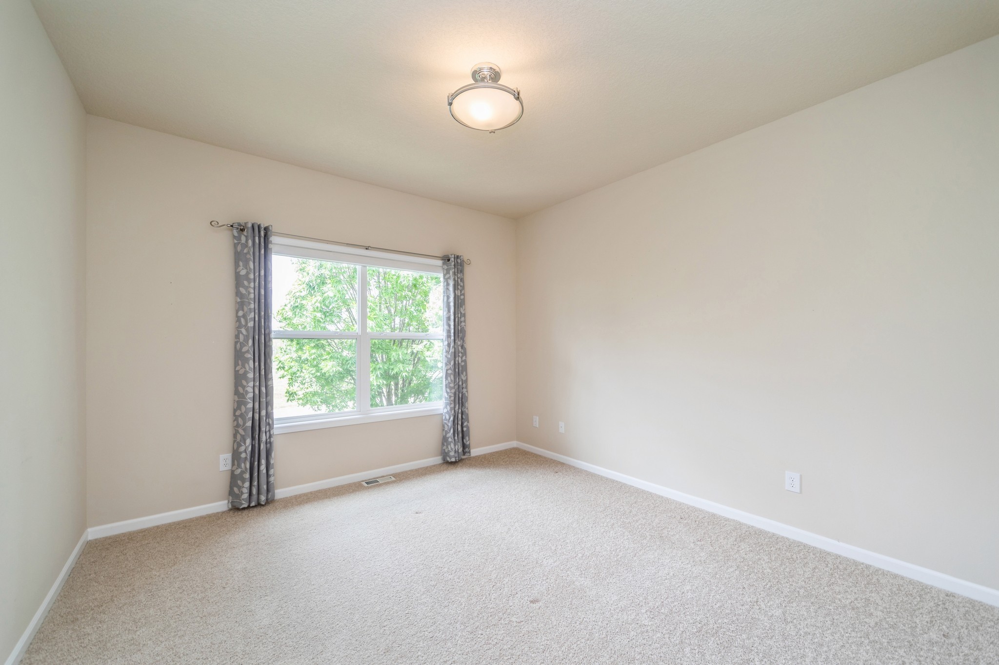 1420 Hannah Lane, Waukee, Iowa image 20