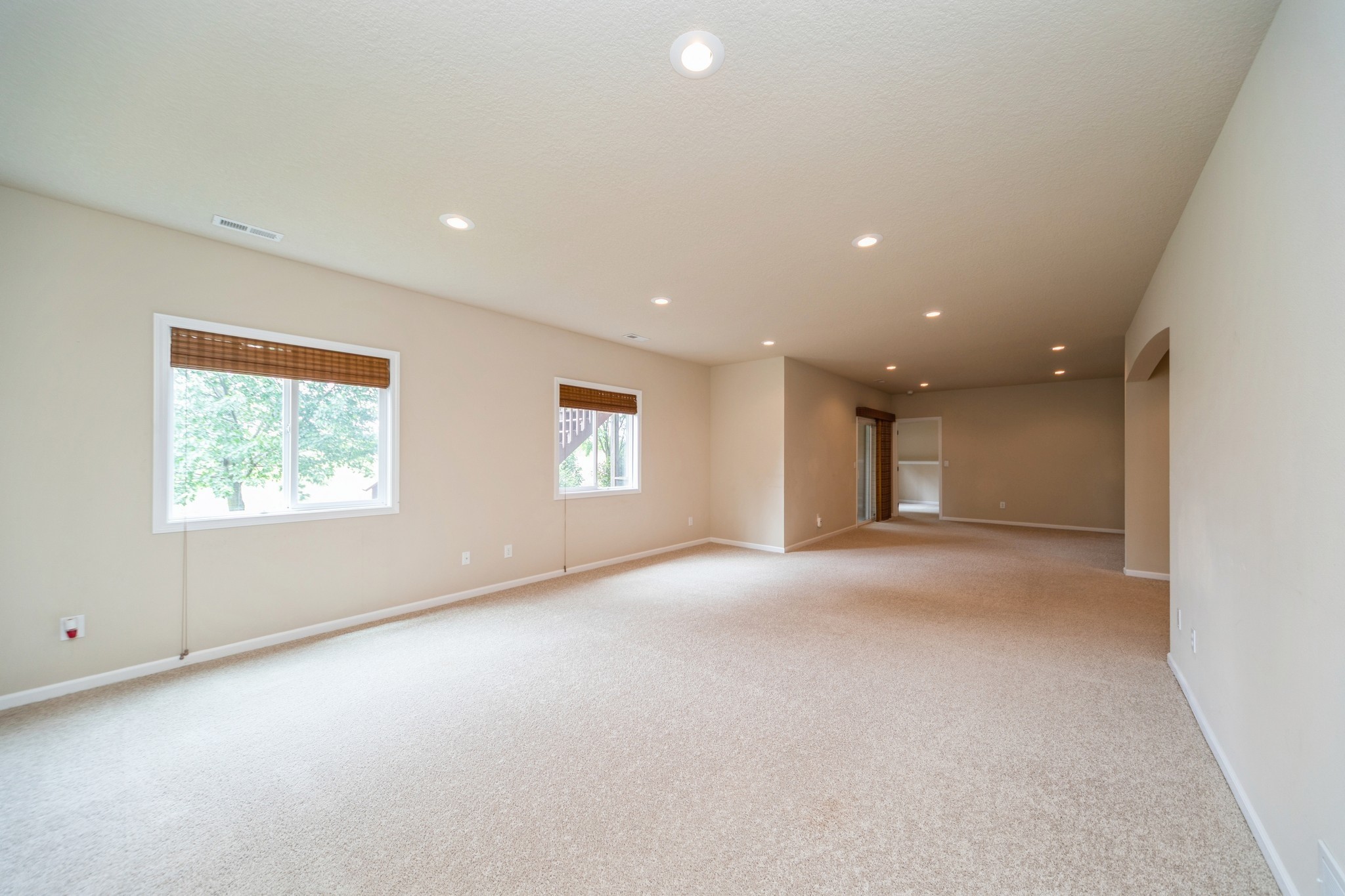 1420 Hannah Lane, Waukee, Iowa image 24