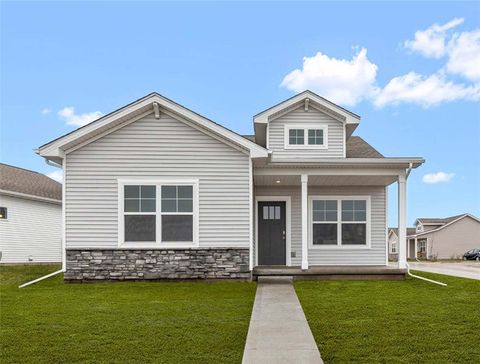 Single Family Residence in Ankeny IA 3004 Cedarwood Lane.jpg