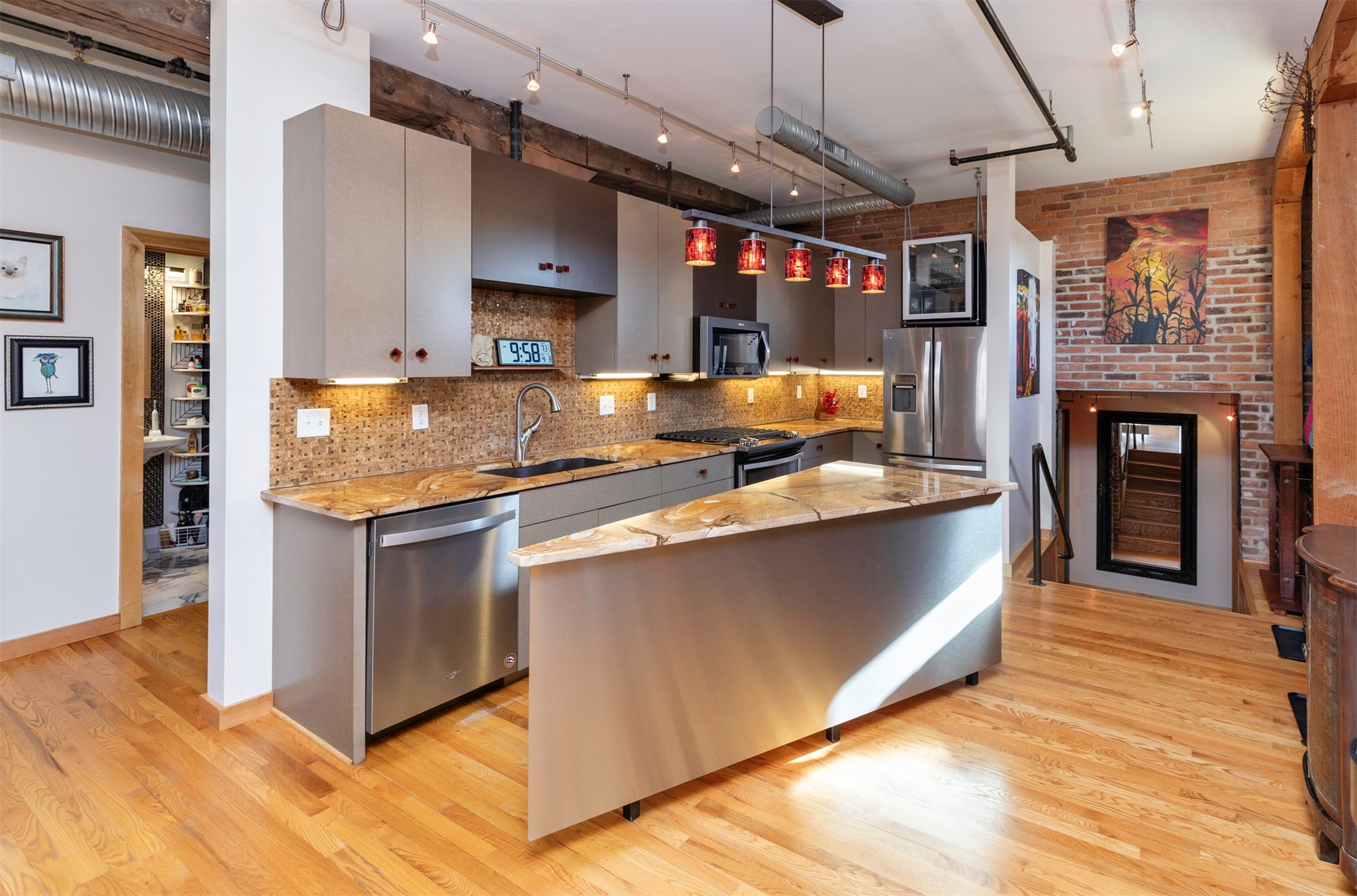 301 E Court Avenue #203, Des Moines, Iowa image 2
