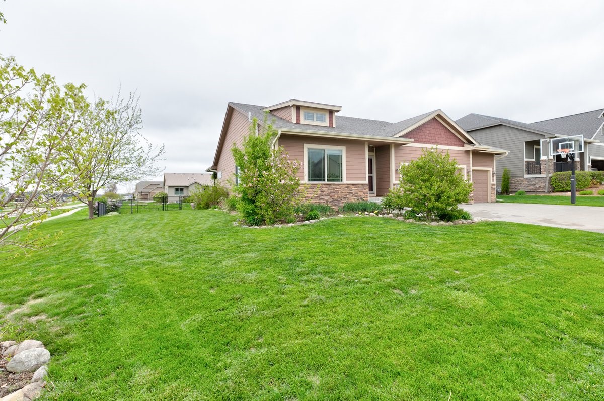 101 NW Sunset Drive, Grimes, Iowa image 27