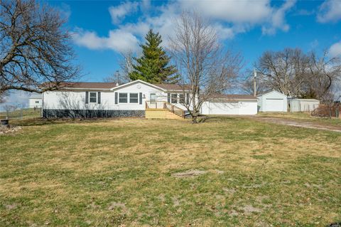 819 2nd Street Lorimor IA 50149