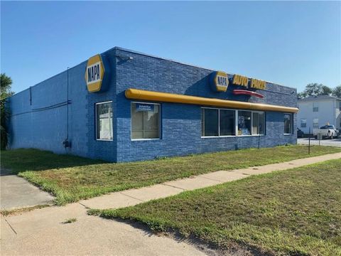 Featured picture for the property 704070