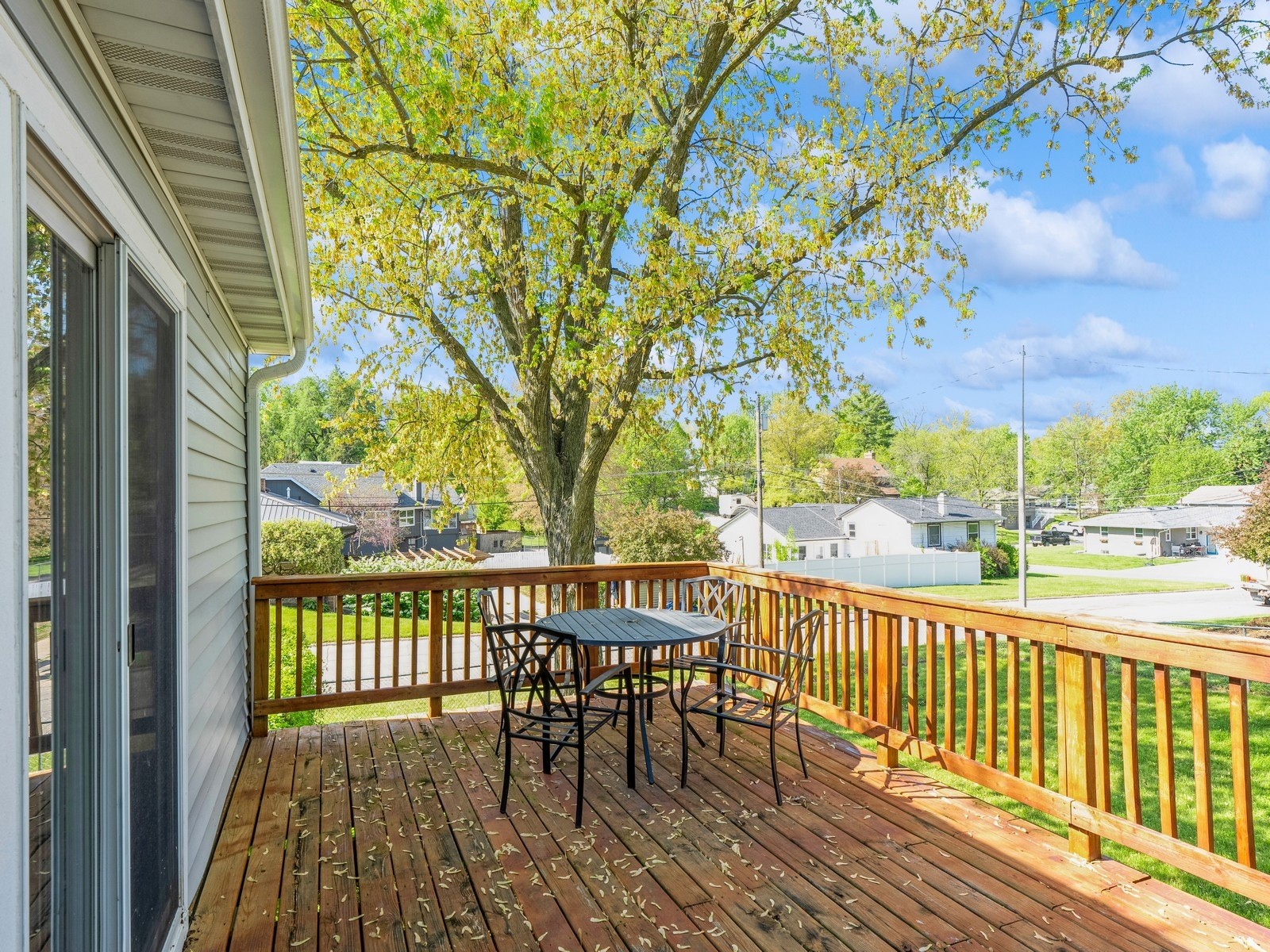 237 W 12th Street, Newton, Iowa image 23