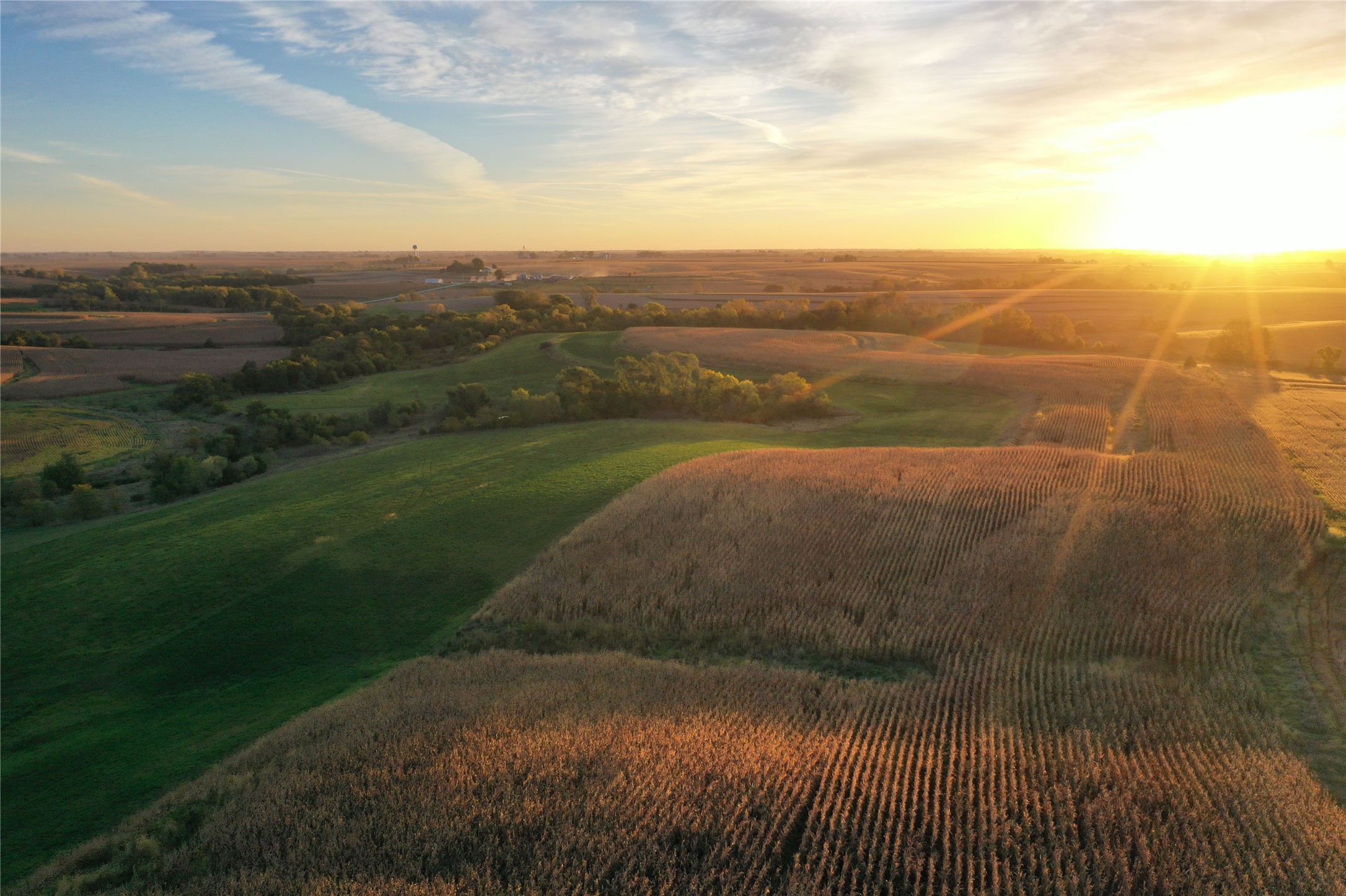 00 20th Place, Lacona, Iowa image 10