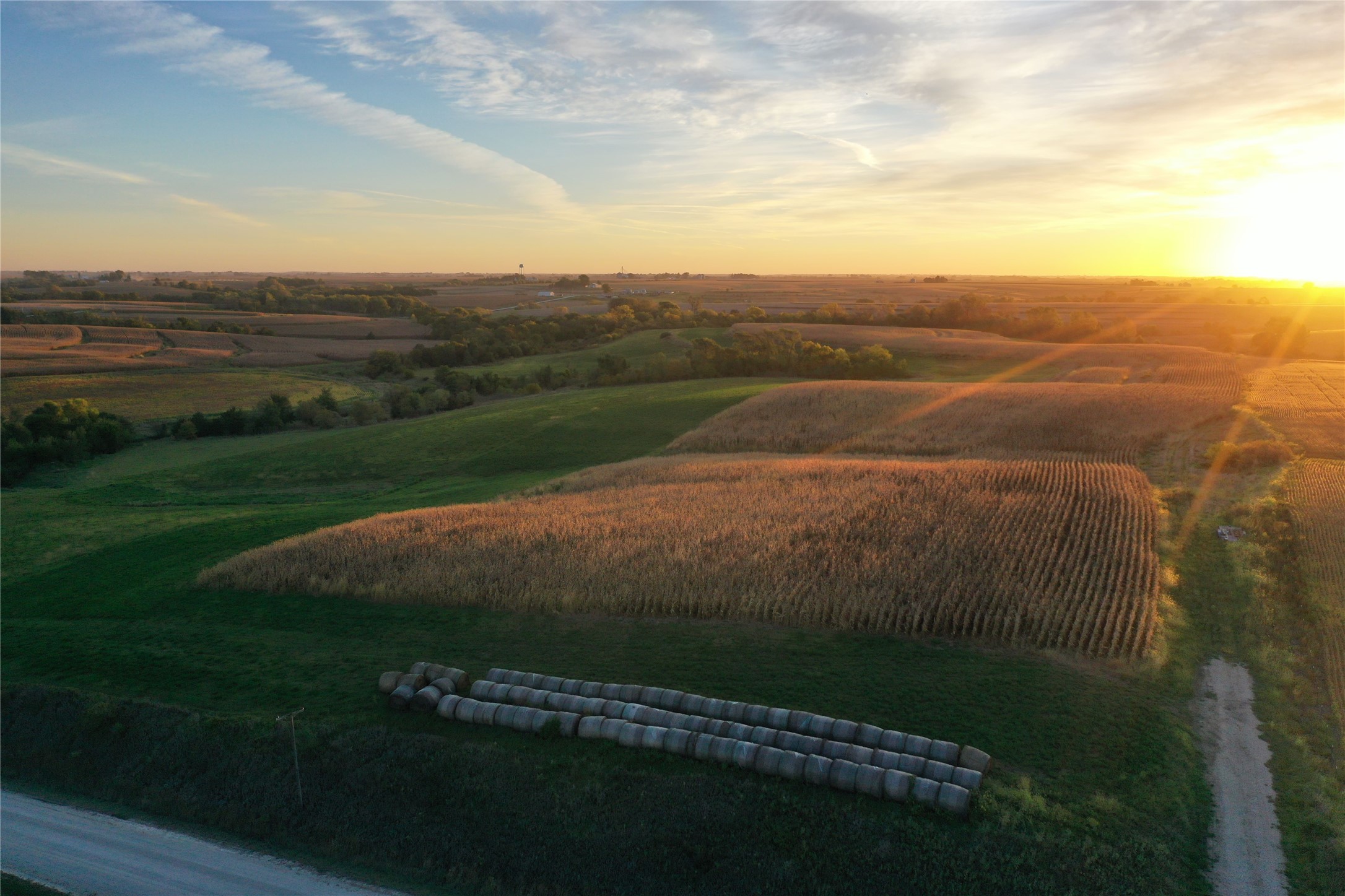 00 20th Place, Lacona, Iowa image 6