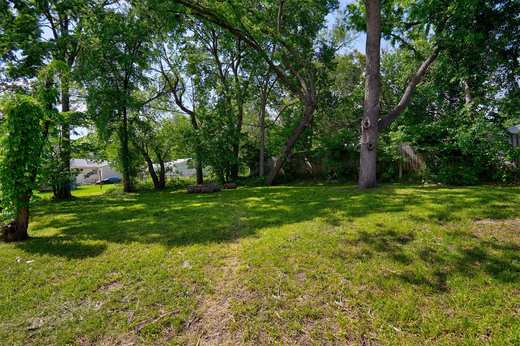 2112 E 23rd Street, Des Moines, Iowa image 6