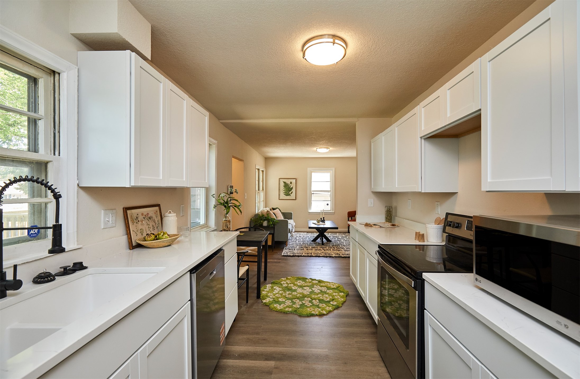 2112 E 23rd Street, Des Moines, Iowa image 16