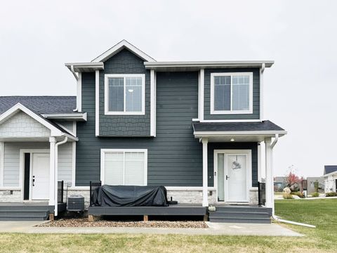 9110 Spring Crest Lane West Des Moines IA 50266