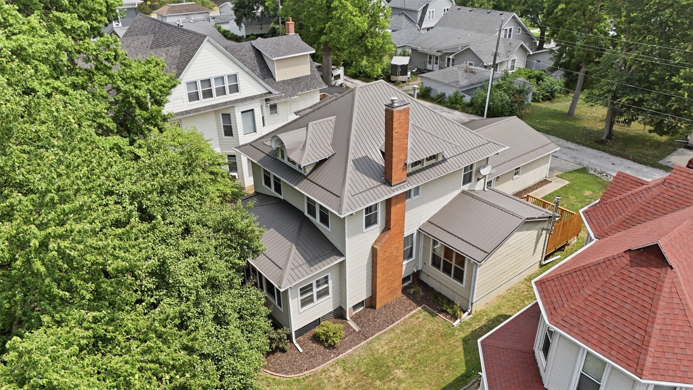 308 N 3rd Street