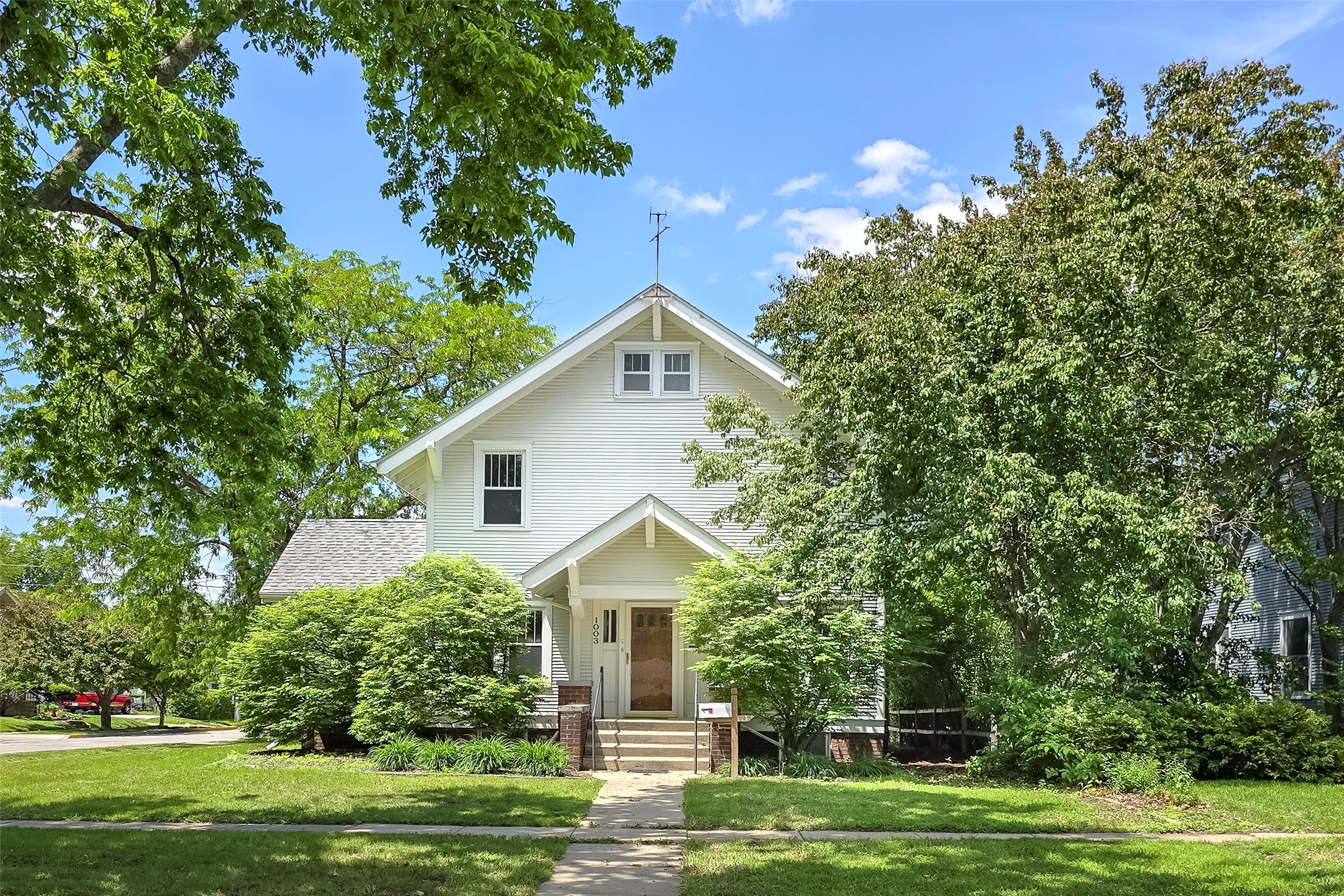 1003 Clark Avenue, Ames, Iowa image 1
