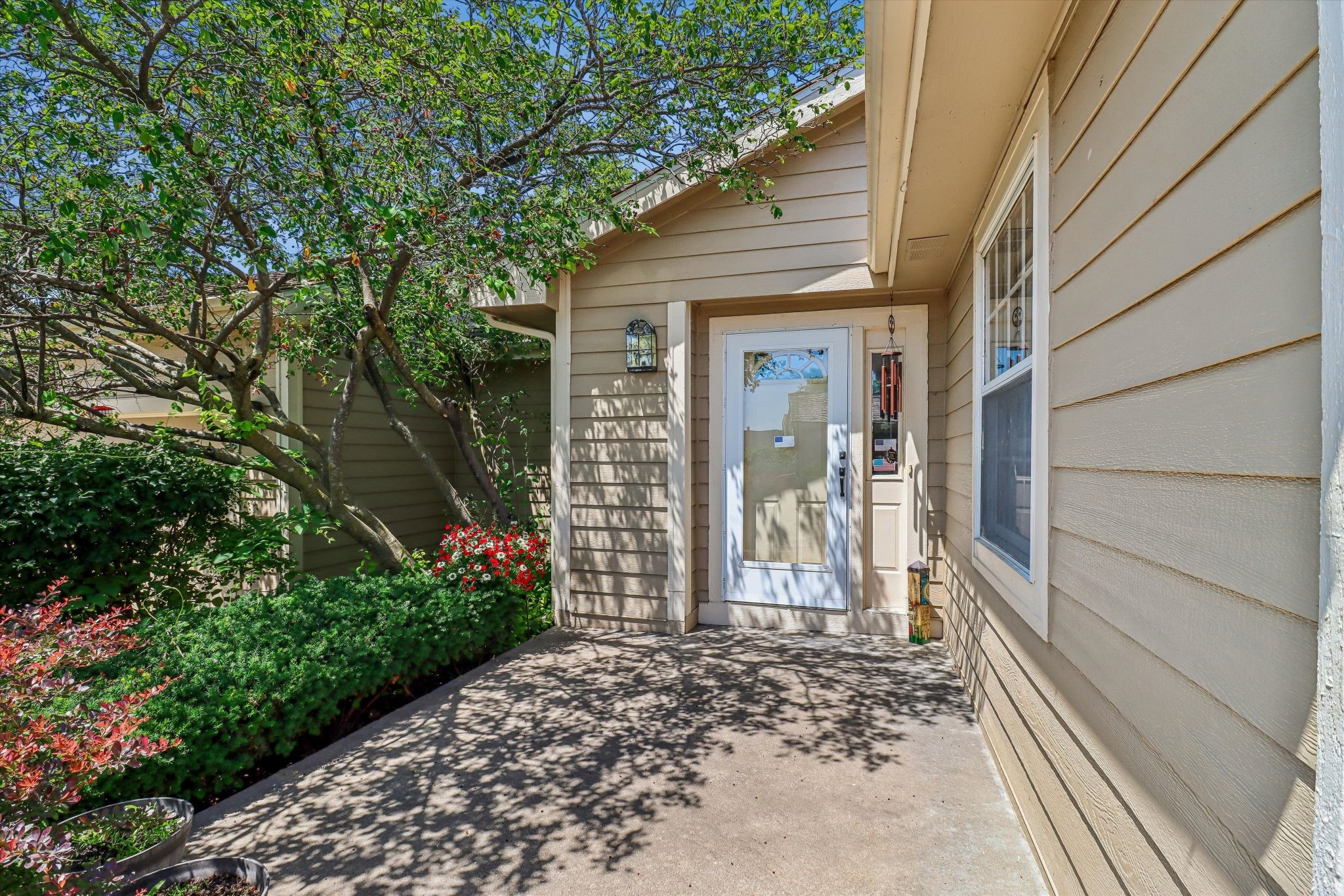 8026 Echo Drive