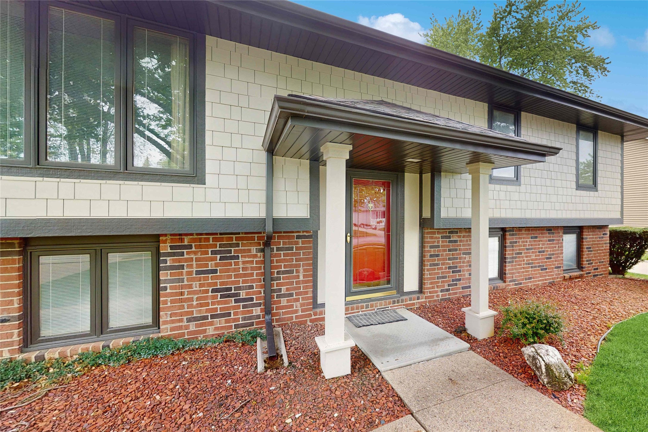 512 12th Avenue, Altoona, Iowa image 4