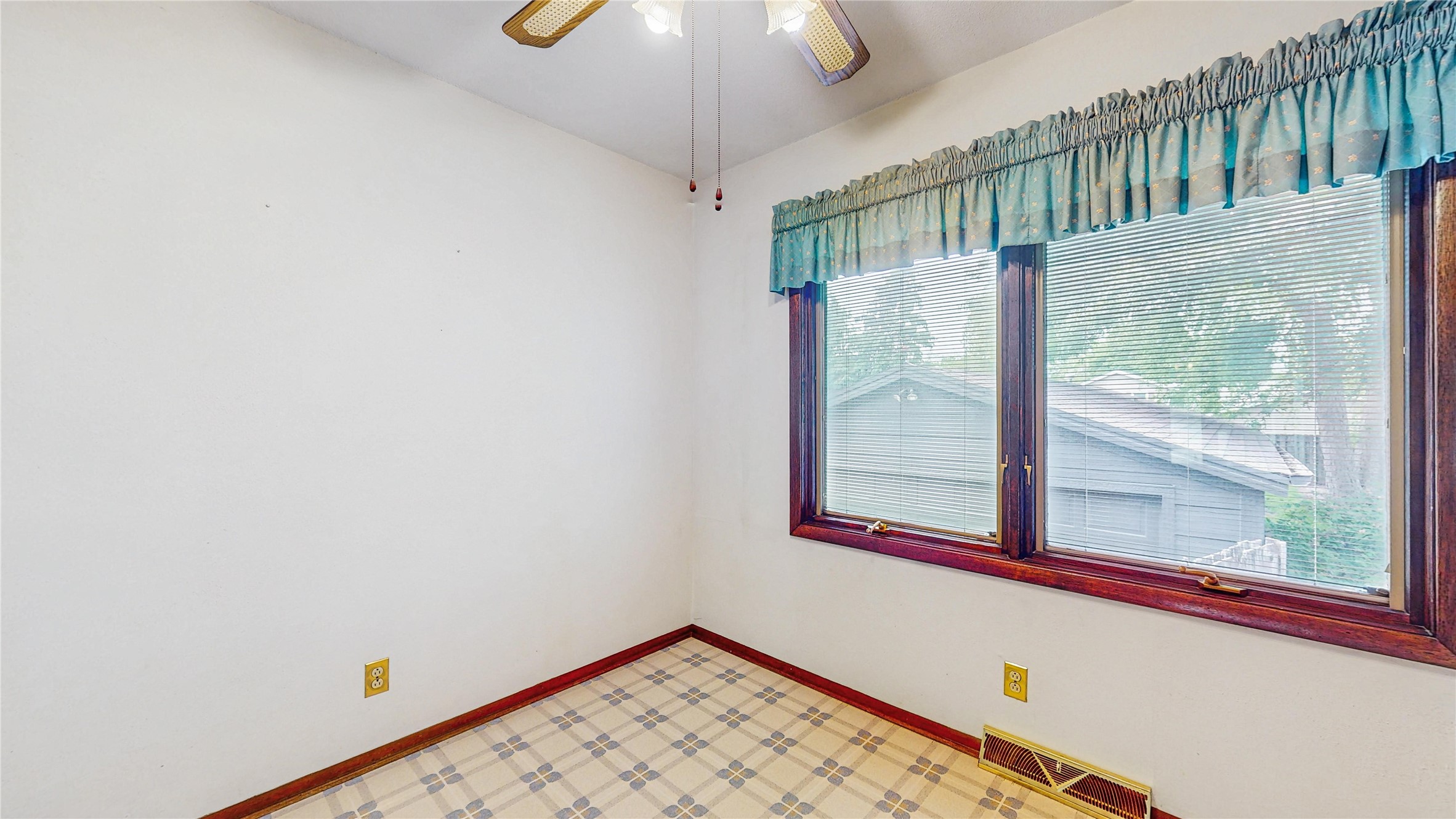 512 12th Avenue, Altoona, Iowa image 10