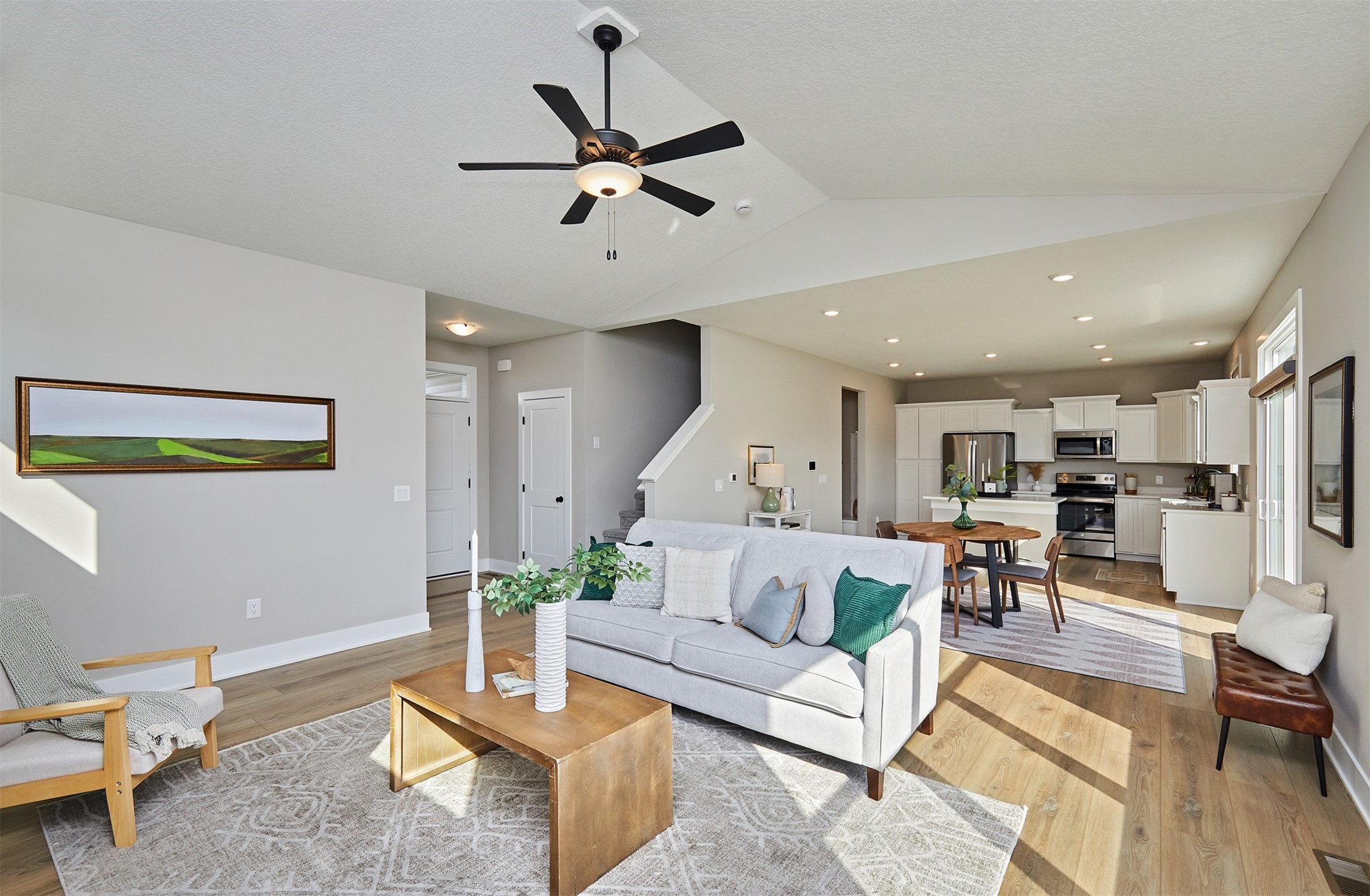 715 NE Deerfield Drive, Ankeny, Iowa image 1