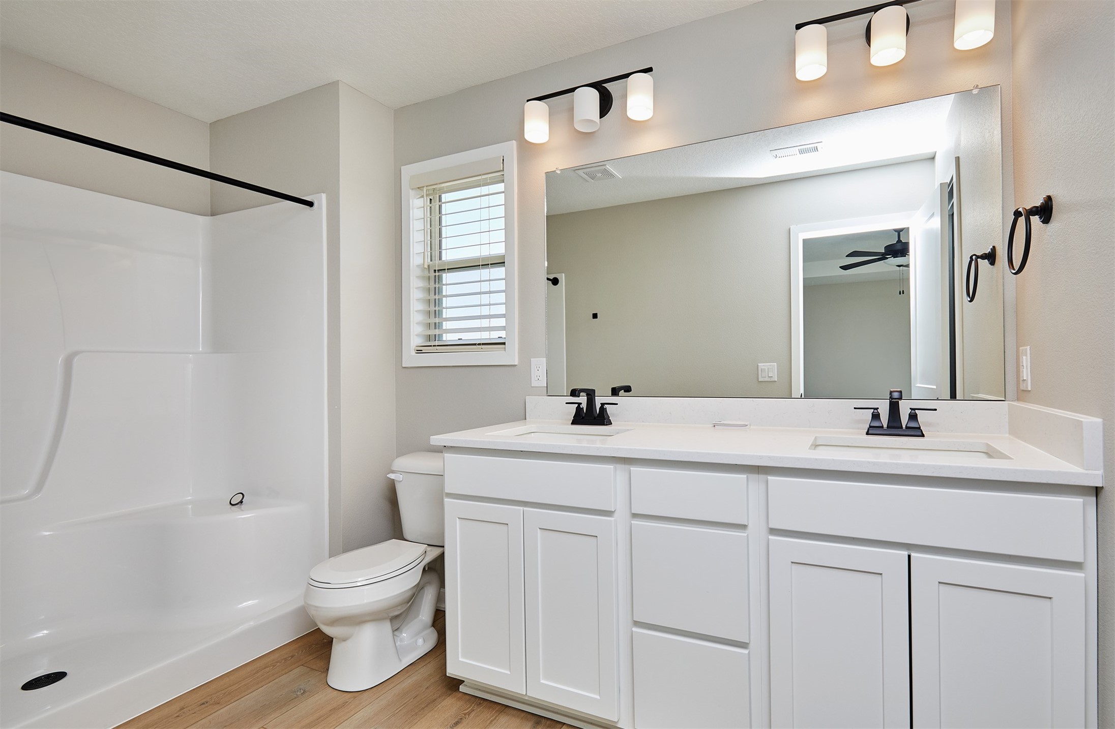 715 NE Deerfield Drive, Ankeny, Iowa image 12