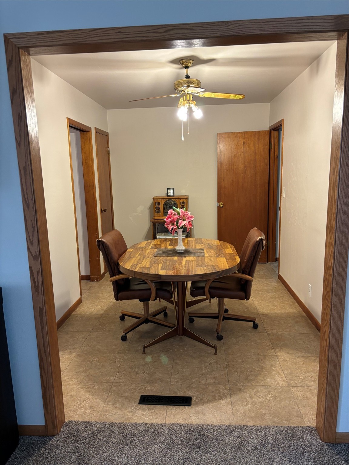 817 Park Street, Perry, Iowa image 6