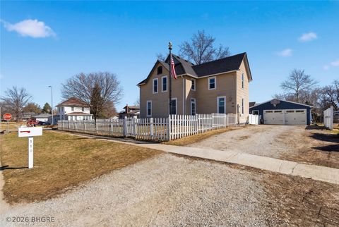 110 N 3rd Street Indianola IA 50125