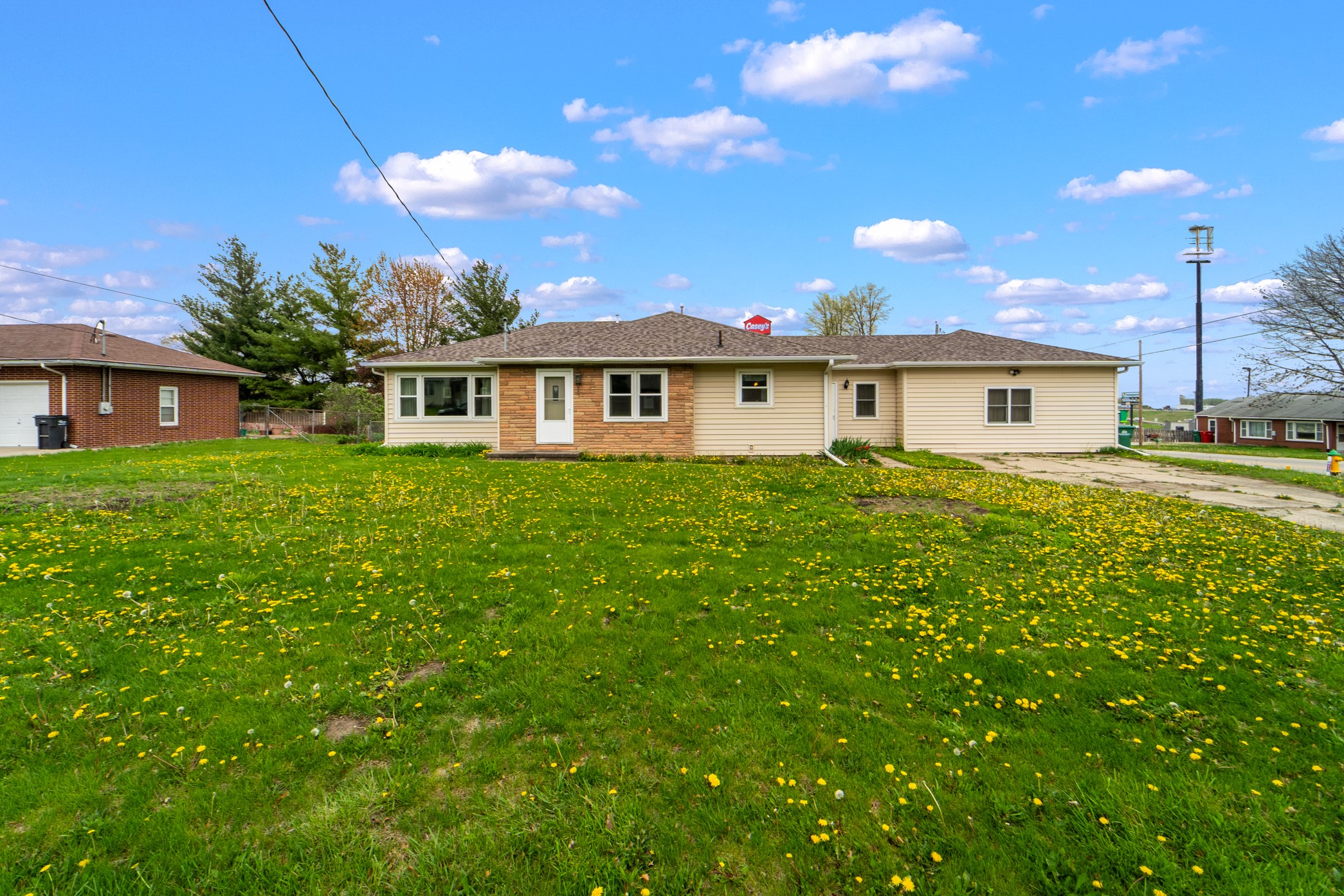 5115 NE 13th Street, Des Moines, Iowa image 1