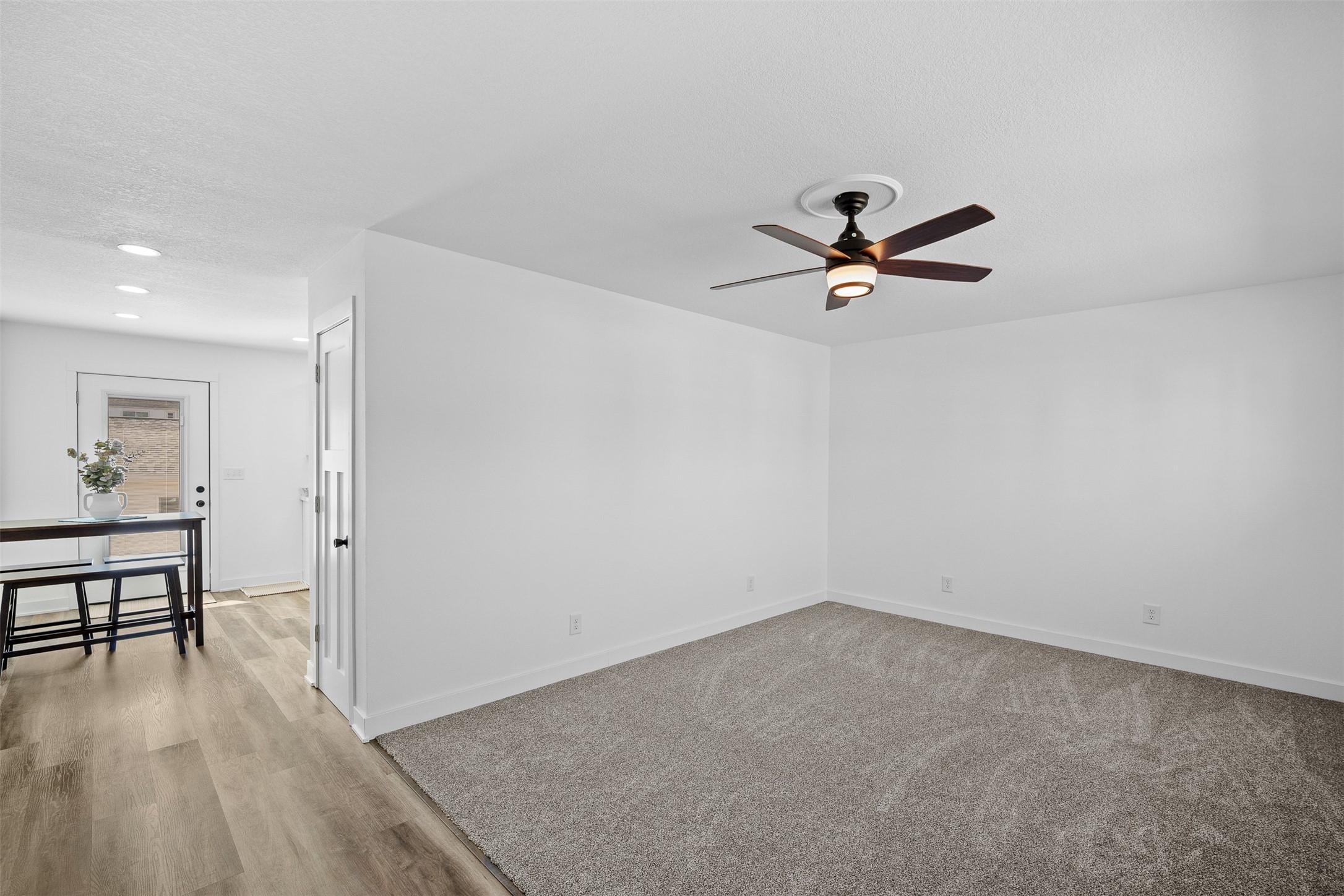 523 S 2nd Avenue, Newton, Iowa image 6