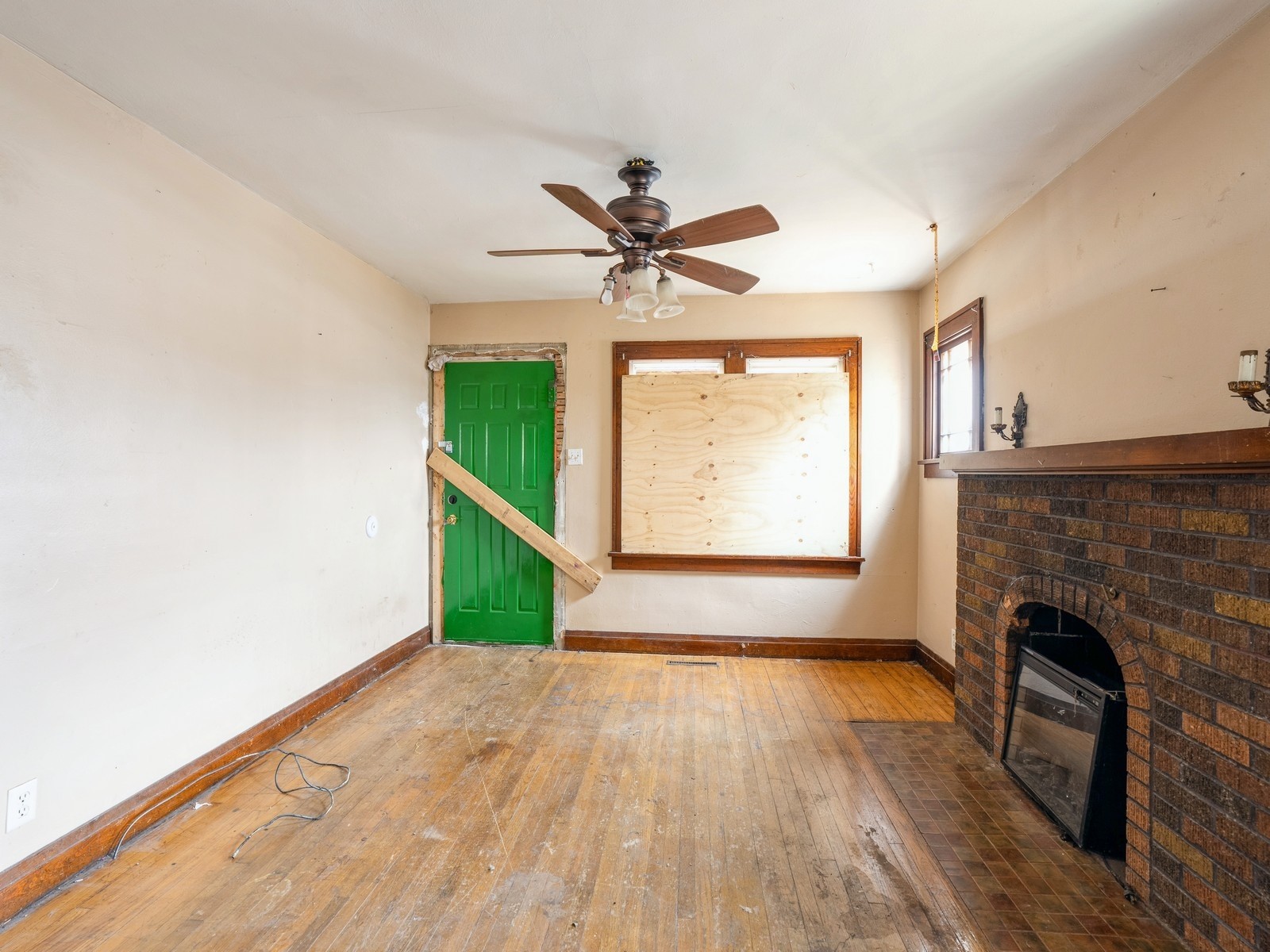 1220 1st Avenue, Newton, Iowa image 4