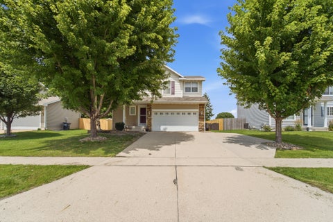 Homes For Sale - 405 SE Olson Drive<br/> Dallas County, Waukee, IA 50263
