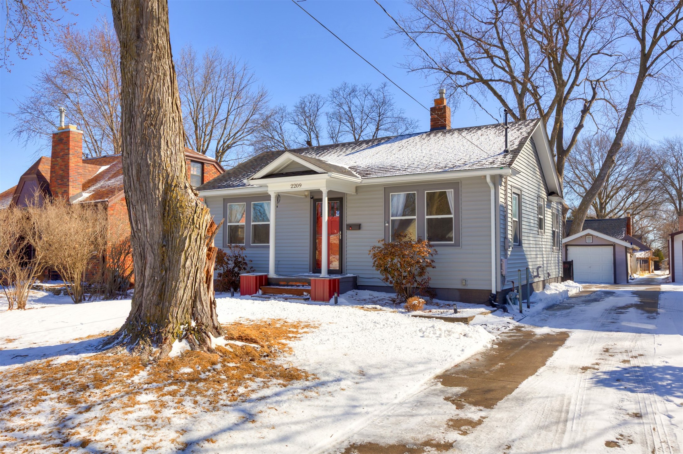 2209 36th Street, Des Moines, Iowa image 1