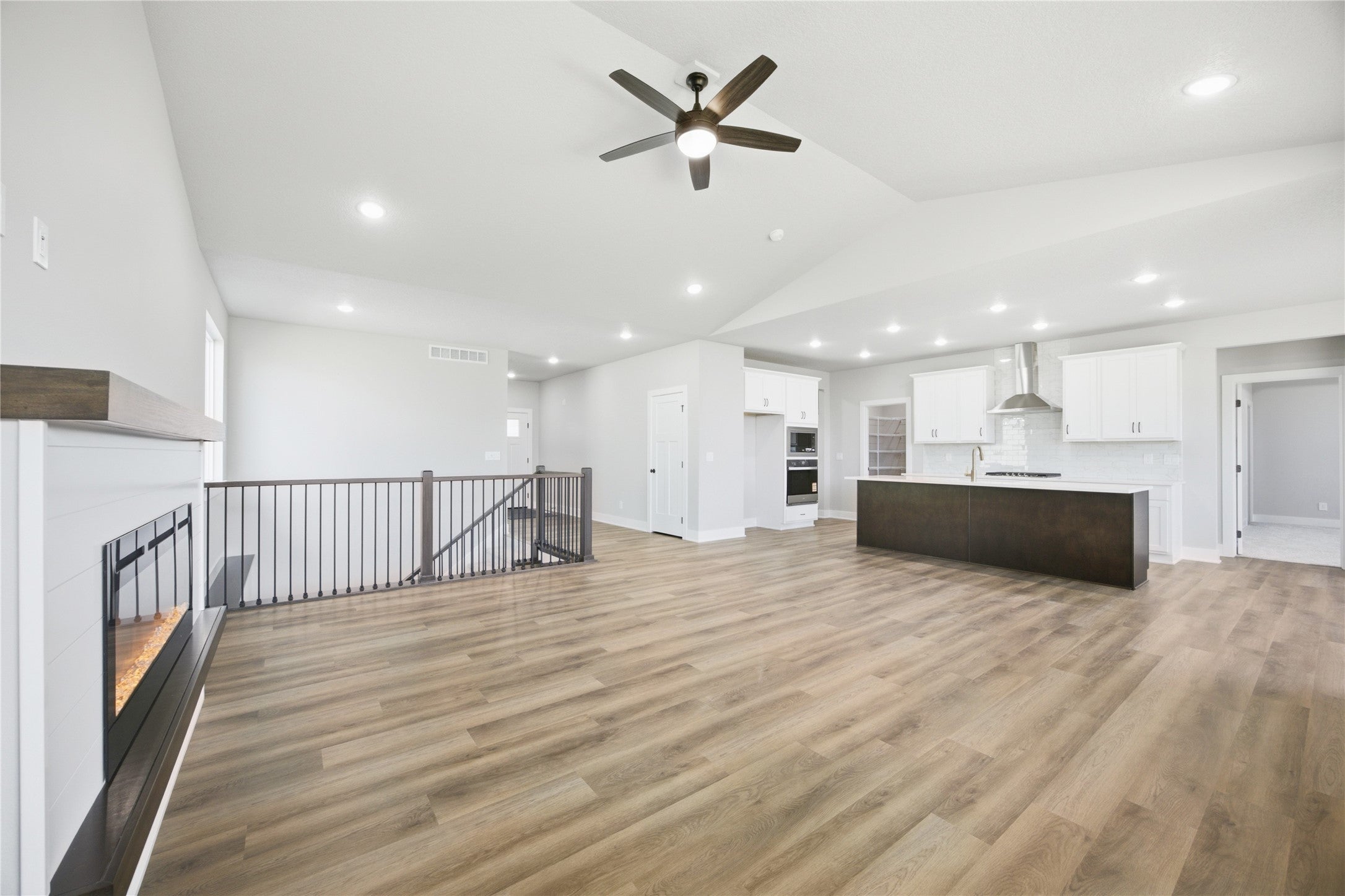 425 NW Ryder Drive