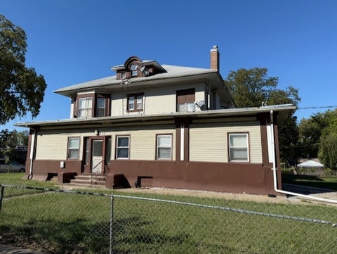 Homes For Sale - 717 Franklin Avenue<br/> Des Moines, IA 50314