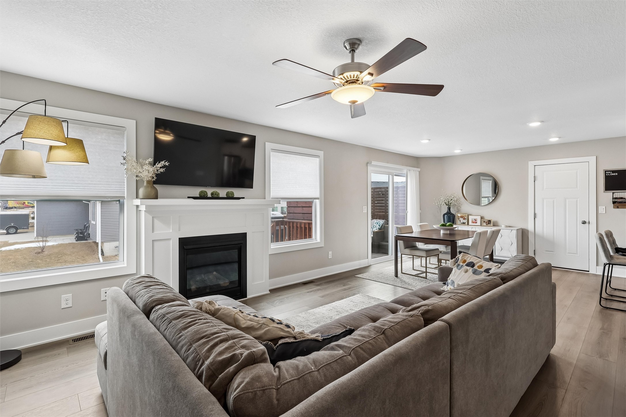 2508 SE Integra Avenue