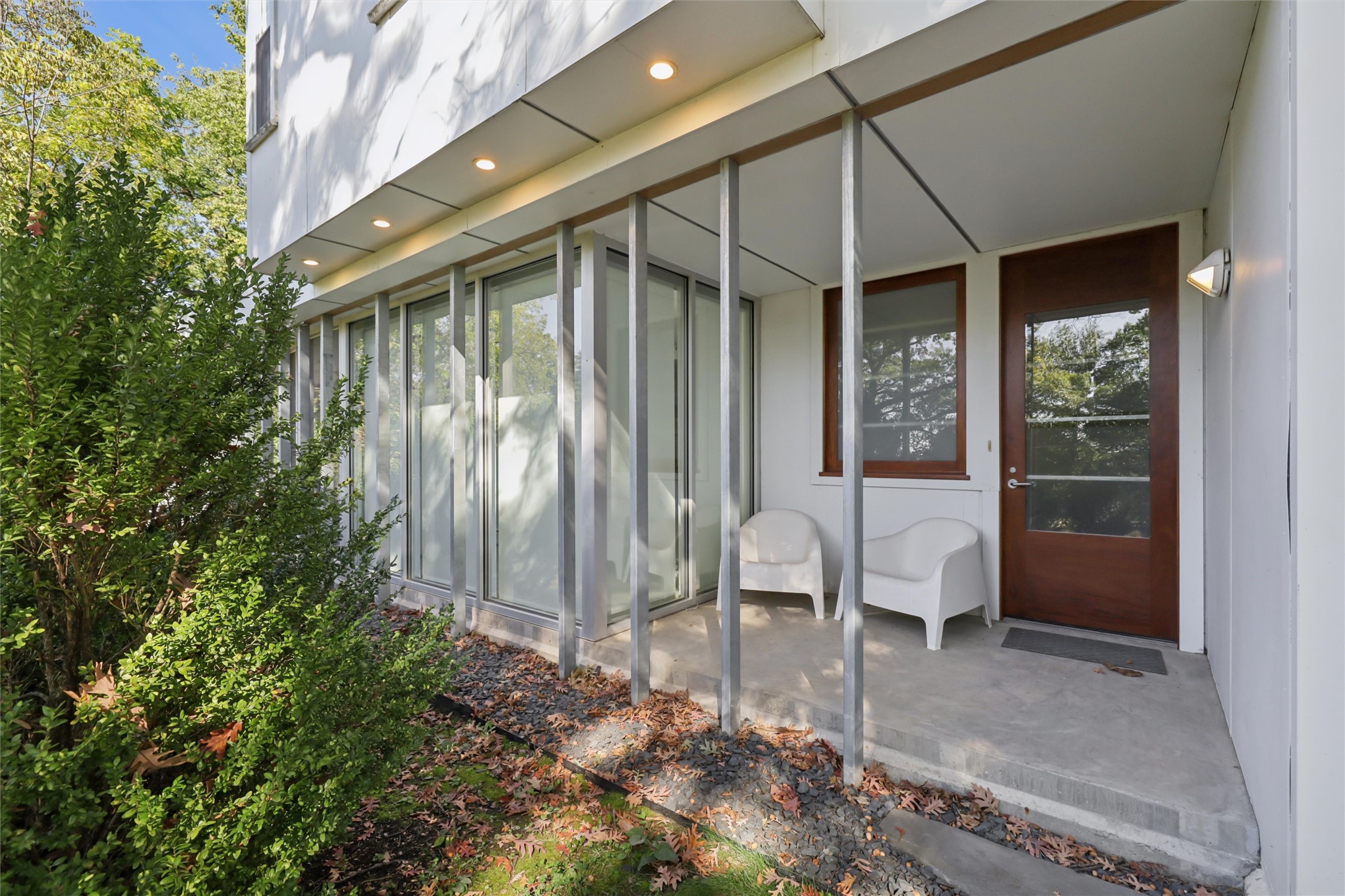 635 Foster Drive