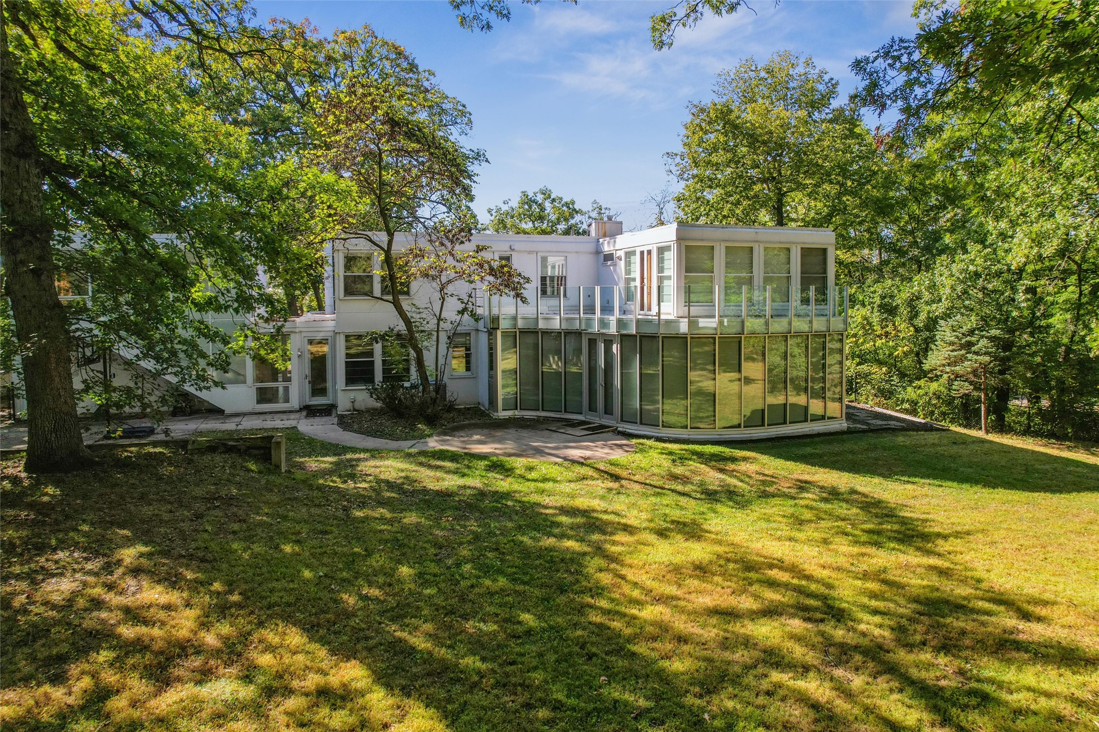 635 Foster Drive