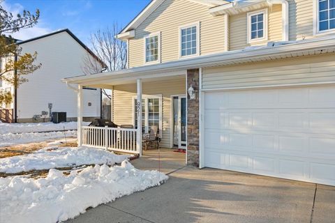 Condo For Sale - 921 10th Street<br/> Altoona, IA 50009