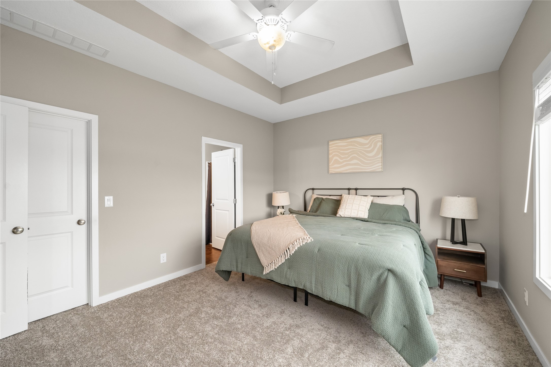 9334 Valley Parkway, Johnston, Iowa image 16