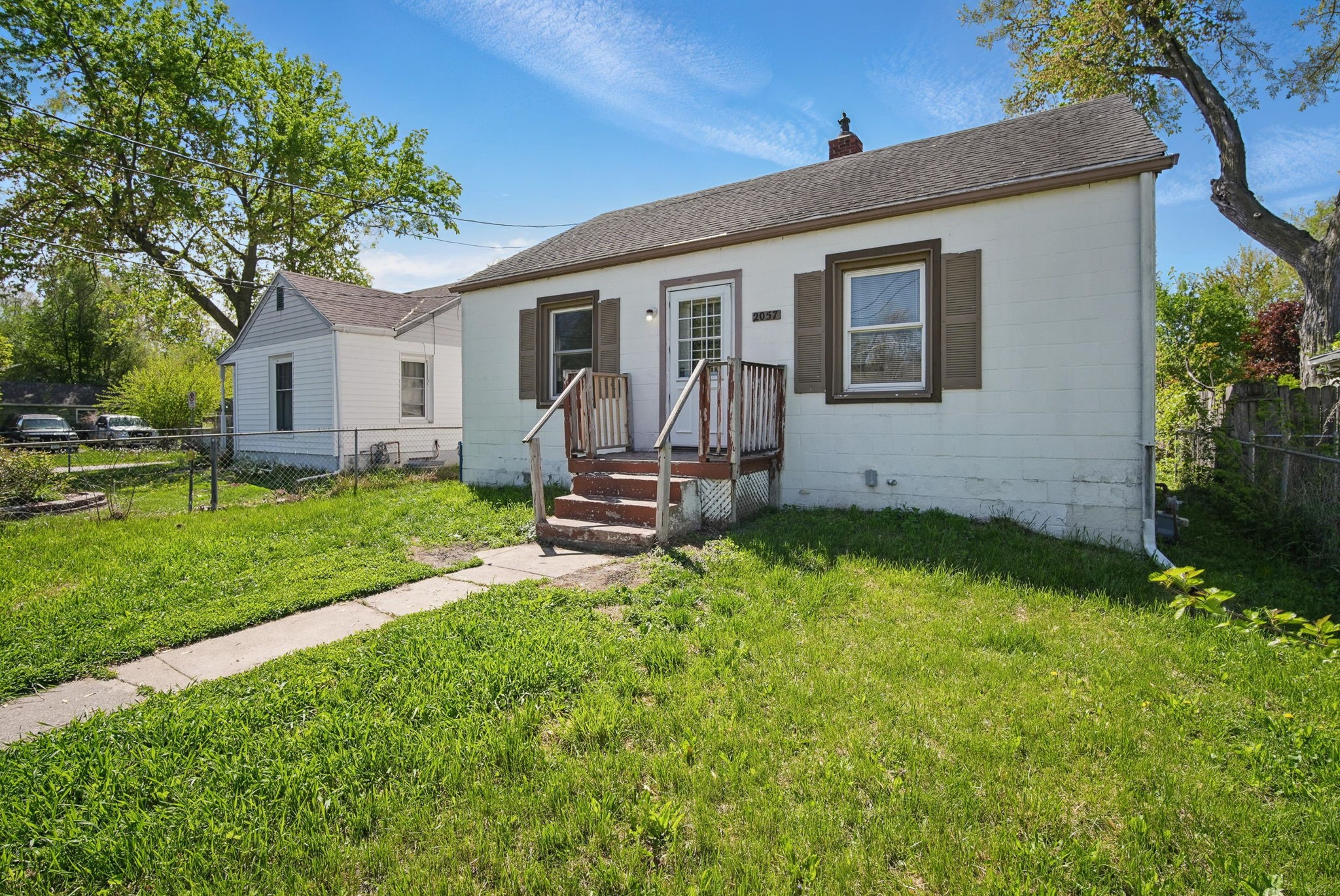 2057 Maple Street, Des Moines, Iowa image 2