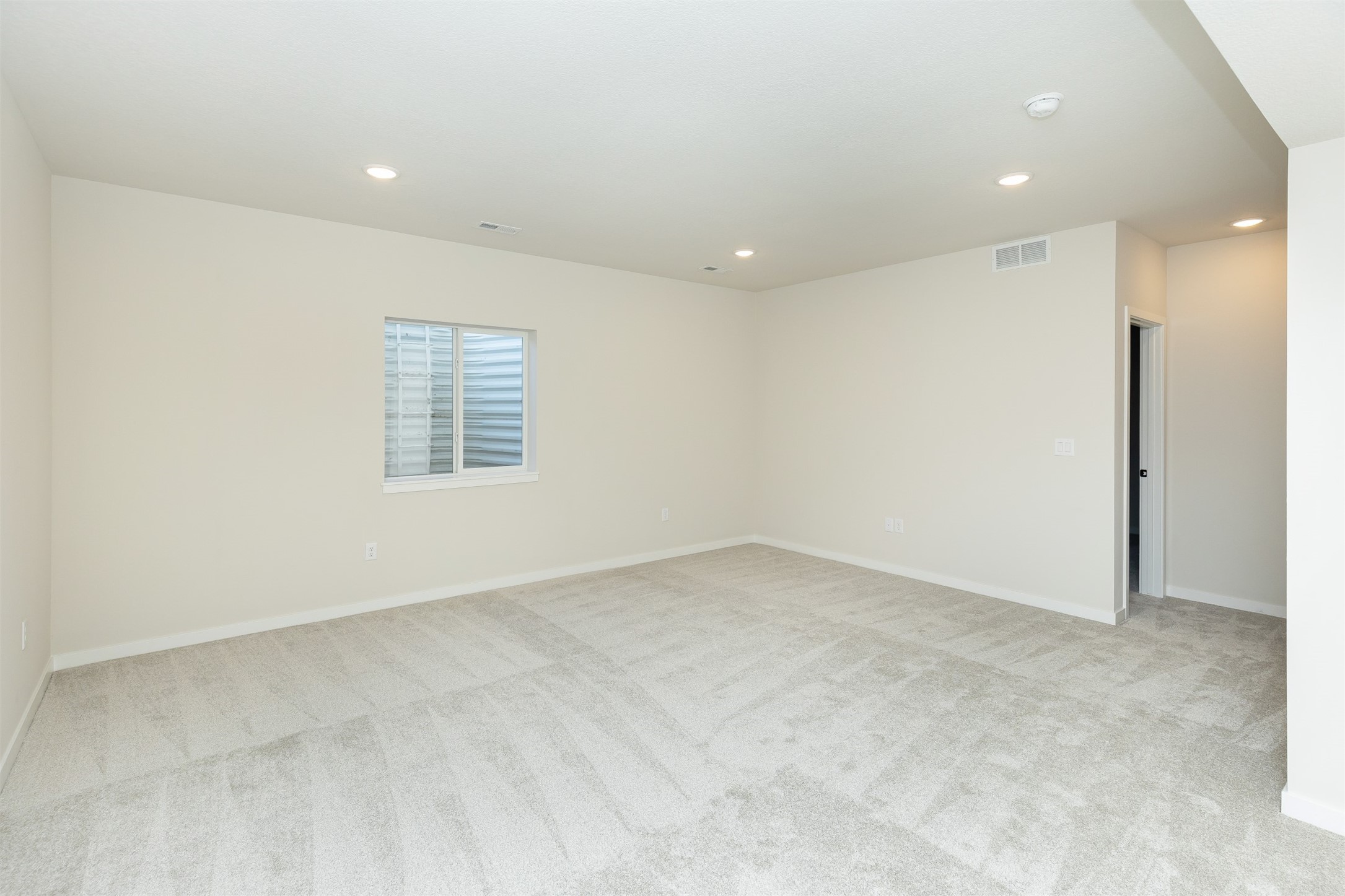 5418 167th Street, Urbandale, Iowa image 32
