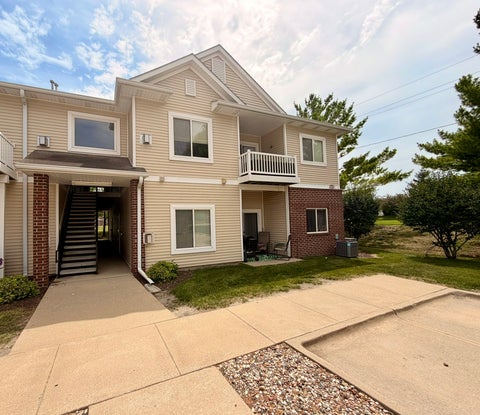 Condo For Sale - 1760 SE L.a. Grant Parkway #44<br/> Dallas County, Waukee, IA 50263