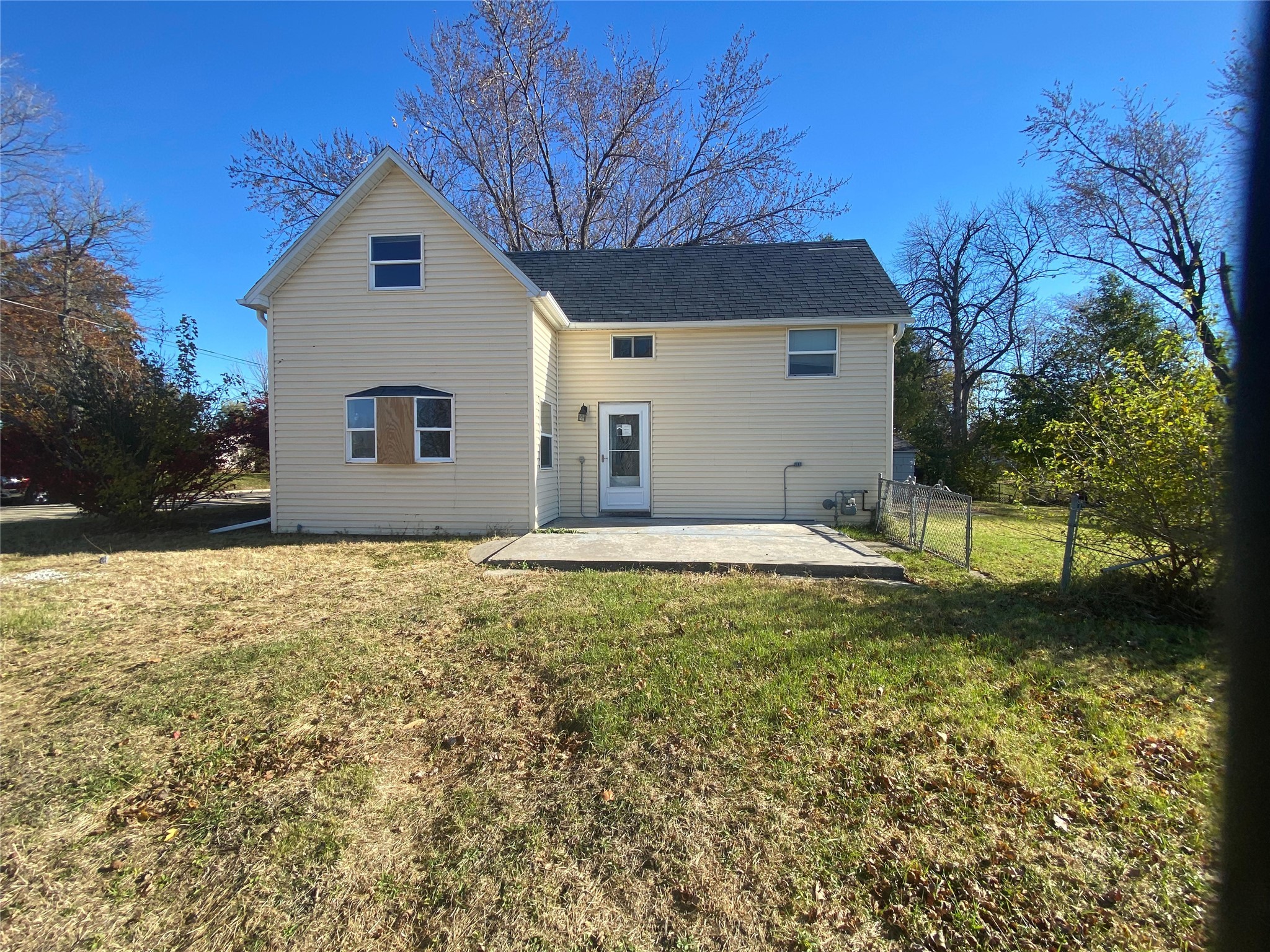 510 3rd Street, State Center, Iowa image 1