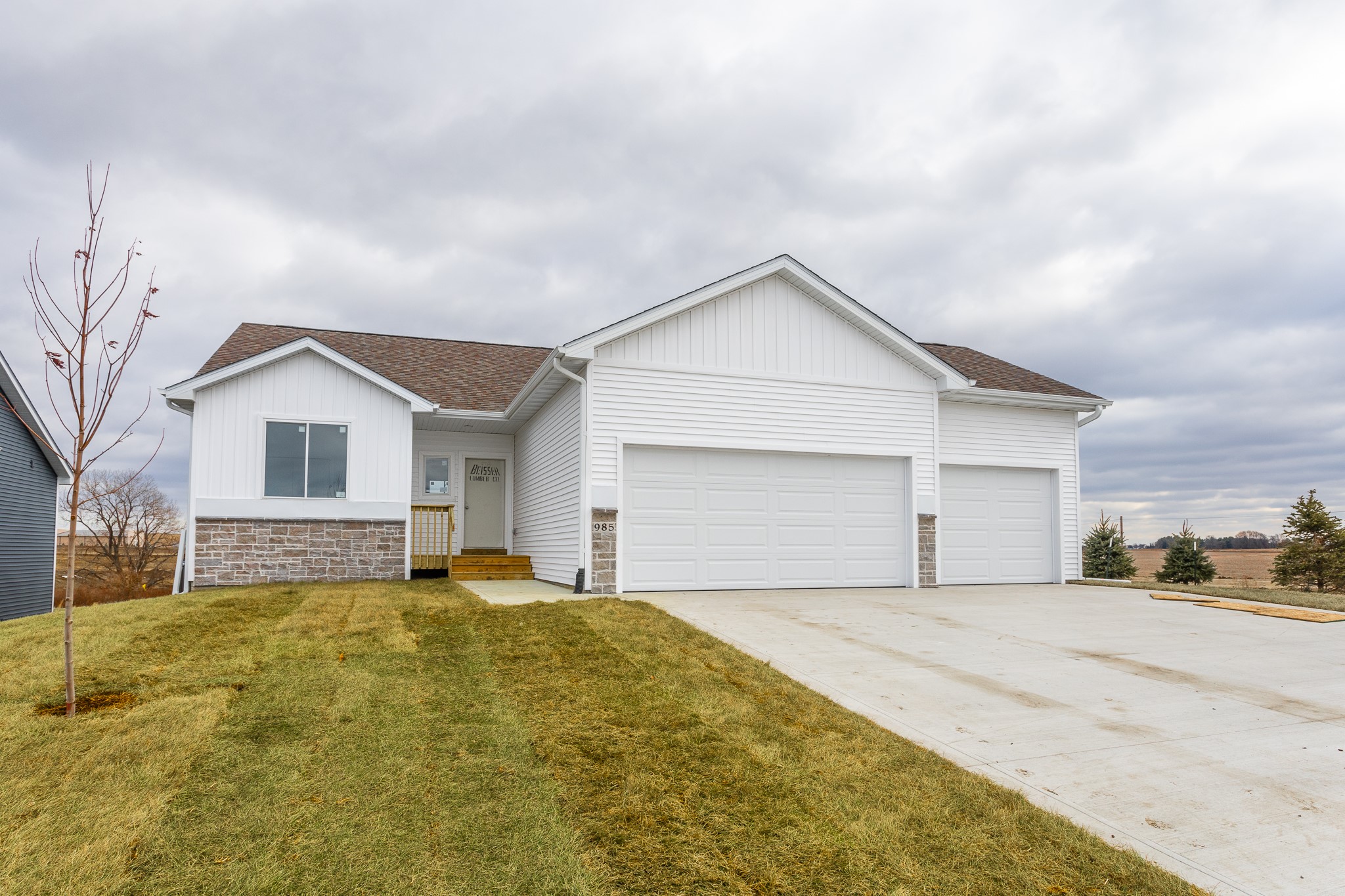 985 11th Street, Waukee, Iowa image 2