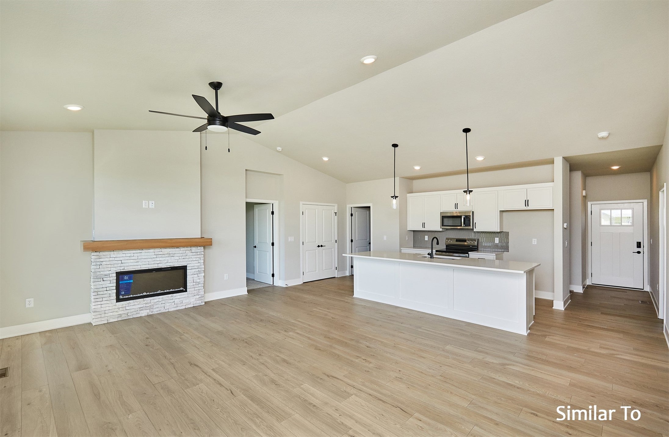 1704 SW Sienna Court