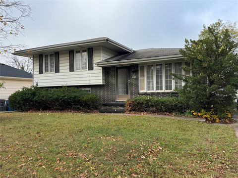 4032 E 23rd Street Des Moines IA 50317