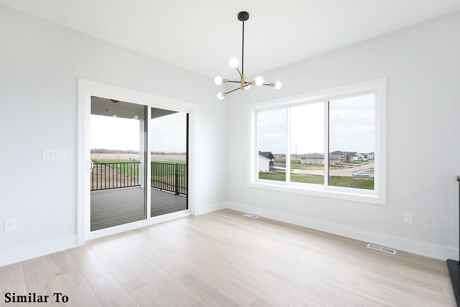 460 NE Monarch Drive