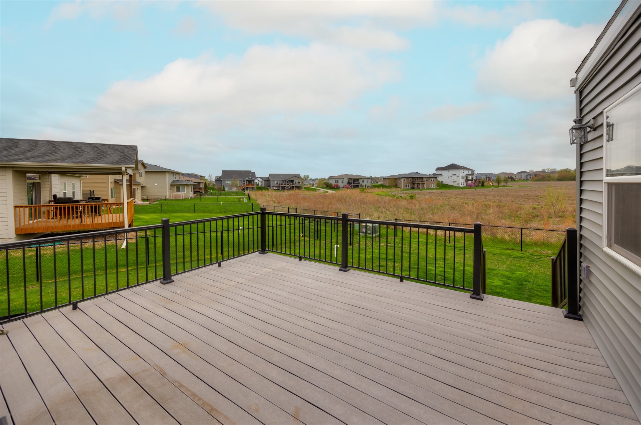 7920 NW 95th Street, Johnston, Iowa image 23