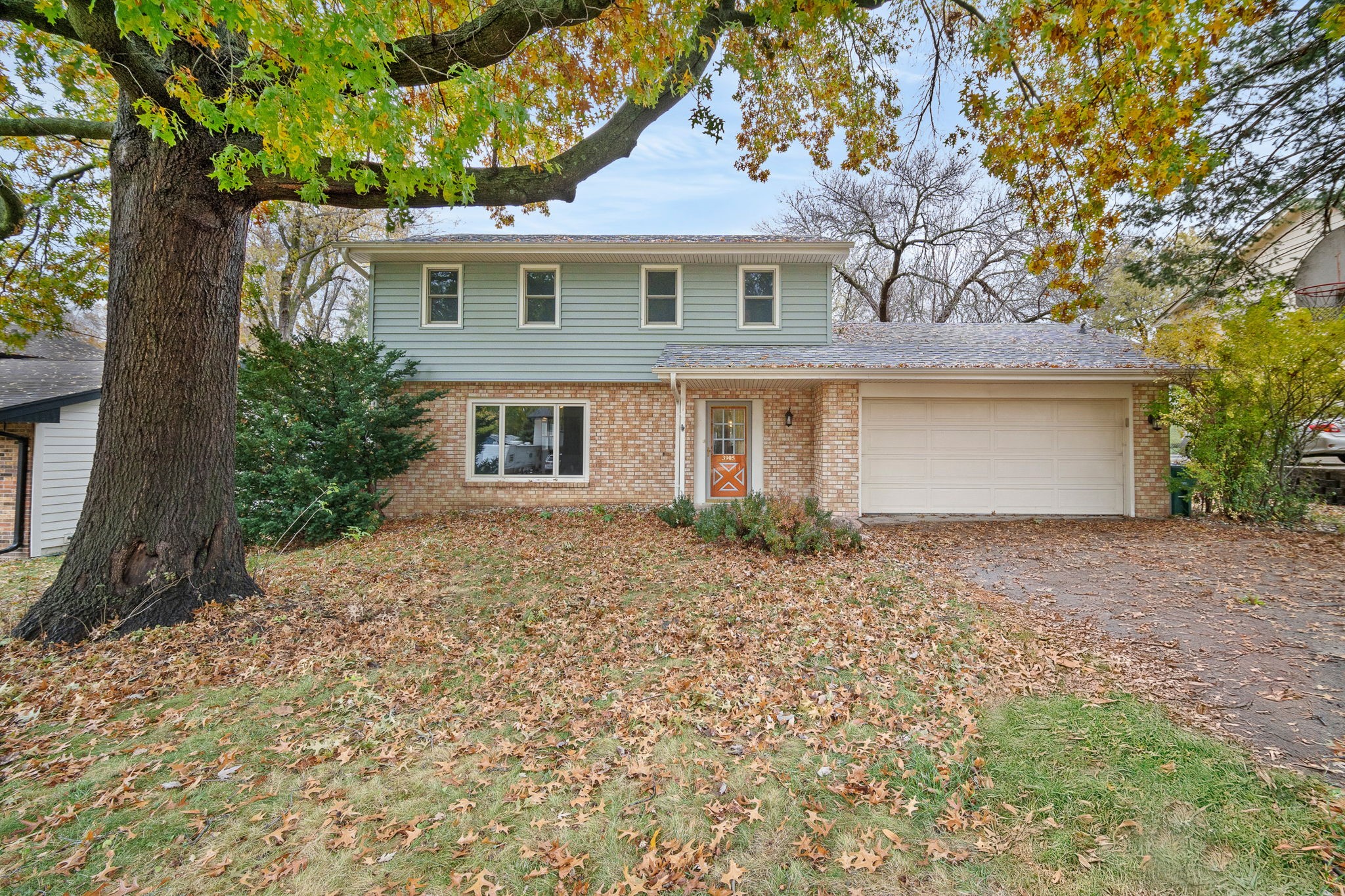 3905 76th Street, Urbandale, Iowa image 1