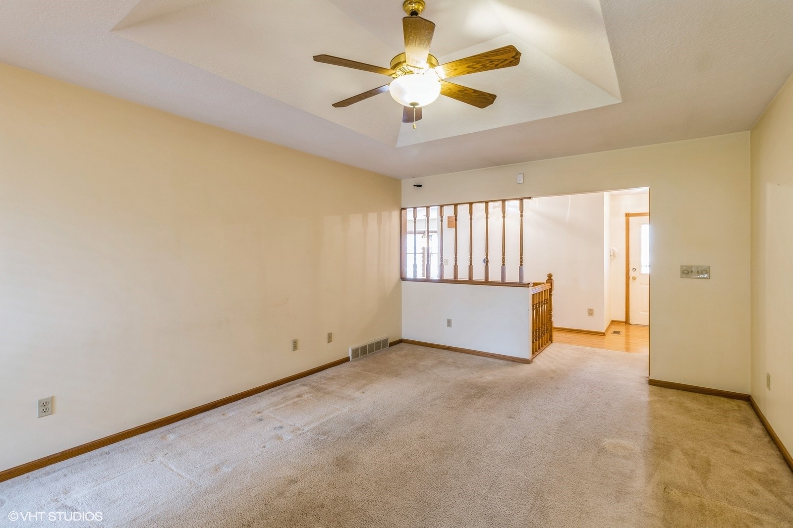 2026 Maple Circle, West Des Moines, Iowa image 3